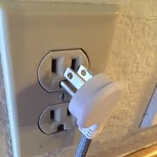 Why Your Electrical Plugs Keep Falling