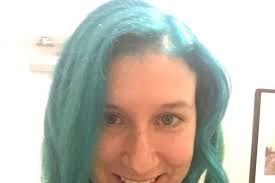 .mind (if you want to know how to dye dark hair pastel), in order to try out fun colors like lavender, pink, blue, and green, you do have to use bleach. Blue Hair Dye Tips What I Wish I Knew Before Dyeing My Hair Blue Teen Vogue