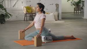 watch a beginner yoga flow to