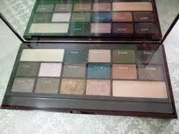 eyeshadow palette makeup revolution