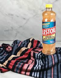 removing cooking oil stains from