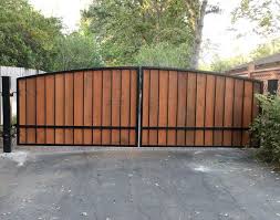 Wood Gates Driveway Wooden Gates Driveway