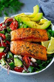 Good Salad With Salmon gambar png