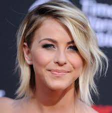 Owners of thin hair need to be especially careful when choosing a haircut for their hair. 40 Stunning Hairstyles That Make Thin Hair Look Thick Short Hair Styles Short Ombre Hair Hairstyles Haircuts