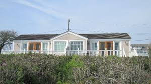 Experience the best of orange county at our newport beach rental cottage. Superior Beach Cottage Outside Picture Of Castle Hill Inn Newport Tripadvisor