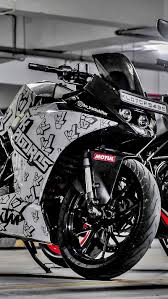 ktm rc 390 modified black and white