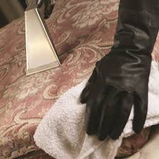 1 Day Upholstery Cleaning Course