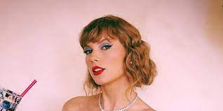 20 taylor swift makeup moments that are
