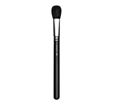 109 synthetic small contour brush mac