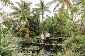 naples botanical garden enement