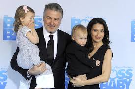 Alec baldwin returns for the dreamworks animation sequel. Alec Baldwin And His Family Attend The Boss Baby Nyc Premiere