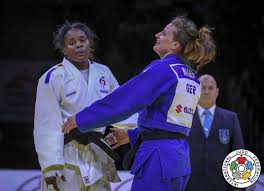 Jun 11, 2021 · malonga cede il titolo. Judoinside Madeleine Malonga Judoka