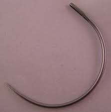 3 curved hand sewing needle bond