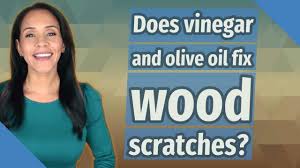 what does vinegar do to wood