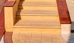 4 Steps For Painting Concrete Steps