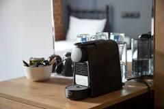 should-you-use-hotel-coffee-maker