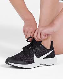 nike air zoom pegs 36 younger older