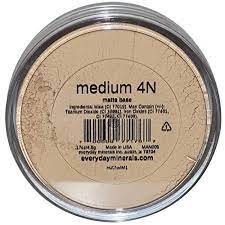um 4n matte base mineral makeup
