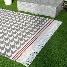 houndstooth rug clic pattern white
