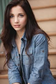Blond hair and blue eyes are a rare combination in the usa, so i feel from a medical stand point green eyes are very rare in general. Beautiful Dark Hair Blue Eyes Girl With Brown Hair Black Hair Blue Eyes