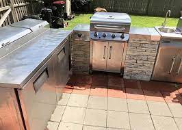 Granite doesn't scratch or stain easily, and as long as it's sealed regularly. Outdoor Kitchen Countertops Popular Designs Designing Idea