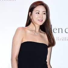 明日47歳に！かつて一世風靡した韓国女優チェ・ジウの現在の姿に仰天！ | 韓国ドラマでキュンキュンしよう！ | mi-mollet（ミモレ）  | 明日の私へ、小さな一歩！