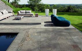 Outdoor Porcelain Pavers For Elevated
