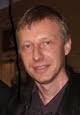 Dejan Božović je rodjen 1971. Od 1993 do 2004 godine direktor tehničke službe, specijalizovan za održavanje slot mašina i on-line sistema kao i bezbednost, ... - dejan-bozovic
