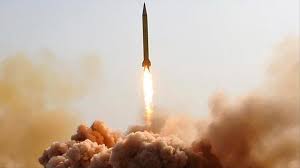 إيران تنشر للمرة الأولى "فيديو للهجوم الصاروخي على القوات الأمريكية" في  قاعدة عين الأسد بالعراق - هوية بريس