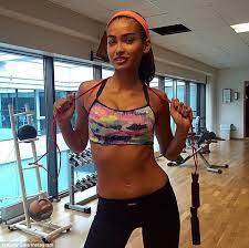 Gale is known globally for her work for victoria's secret. Kelly Gale Shows Off Enviable Body As She Reveals She Hits The Gym Three Times A Day Daily Mail Online