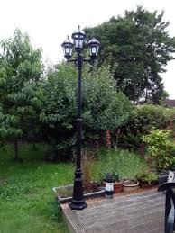 installing a streetlamp in your garden