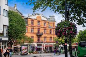 This walkable and trendy city is known for its cafés, local tours and shopping. Frogner House Apartments Nygata 24 Stavanger Centraldereservas Com