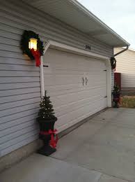 holiday home decorating garage door