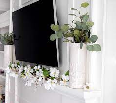 Simple Spring Garland For Mantle
