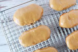 easy maple bar donut bubbapie