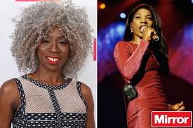 Her debut solo album was proud, released in 2000. M People S Heather Small To Spill All In Candid Mirror Facebook Live Chat Mirror Online