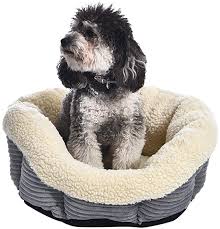 $4.00 coupon applied at checkout save $4.00 with coupon. Amazon Com Amazonbasics Round Self Warming Pet Bed For Cat Or Dog 18 X 8 Inches Pet Supplies Dog Pet Beds Cat Bed Dog Bed Large