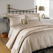 Top 10 Most Expensive Bed Sheets In The