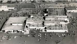 before the gardens mall what happened