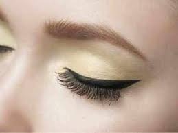 perfect winged eye makeup