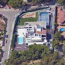 Месси лионель (lionel messi) футбол нападающий аргентина 24.06.1987. Lionel Messi S House In Castelldefels Spain Google Maps 3