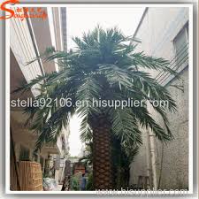 make large outdoor artificial date palm