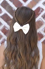 Slip the sock over your ponytail and start rolling your sock down, along with your hair. 41 Diy Cool Easy Hairstyles That Real People Can Do At Home Diy Projects For Teens