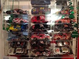 We carry nascar diecast and racing collectibles from action, team caliber, motorsports authentics, chase nascar apparel. Nascar Diecast 1 24 Scale Collection Ebay