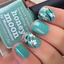 I'd catch myself staring at my nails when. 45 Pretty Flower Nail Designs For Creative Juice