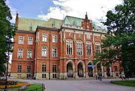 Jagiellonian university is ranked #329 in best global universities. Jagiellonian University In Krakow A Guide To Poland S Oldest University