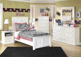 The cupboards are made with a single bed. Bostwick Shoals Twin Bedroom Set Local Overstock Warehouse Online Furniture And Mattress Retailer