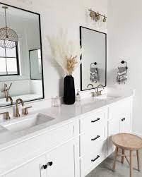 white bathroom ideas can be interesting too