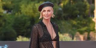 charlize theron s best red carpet looks