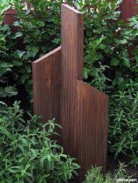 how to make a rusted garden sculpture